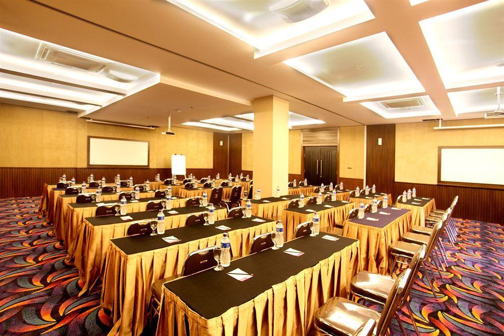 Vio Hotel Pasteur Bandung Ngoại thất bức ảnh